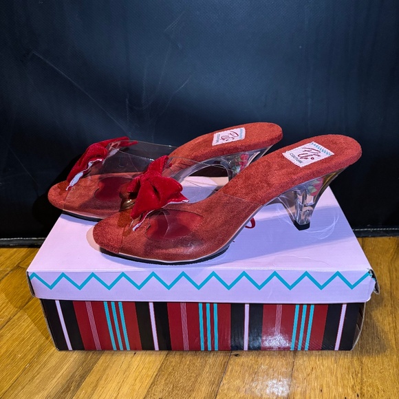 Kitten Heels Slip On - Picture 1 of 4